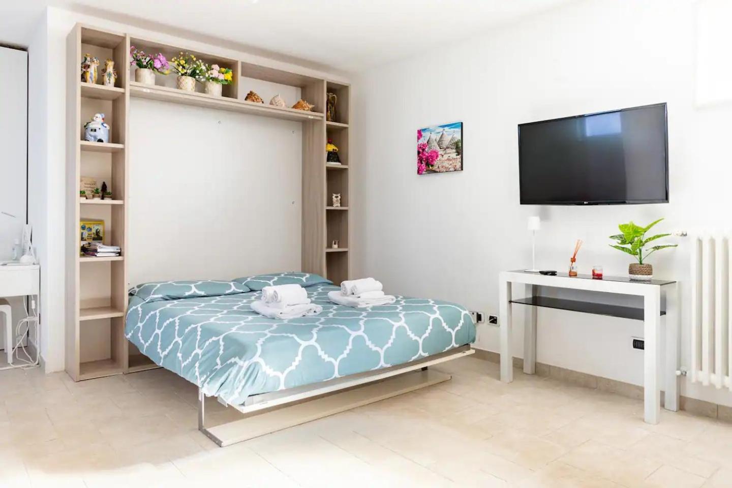 Seagull Apartments - Front And Sea View & Airport Bari Ngoại thất bức ảnh